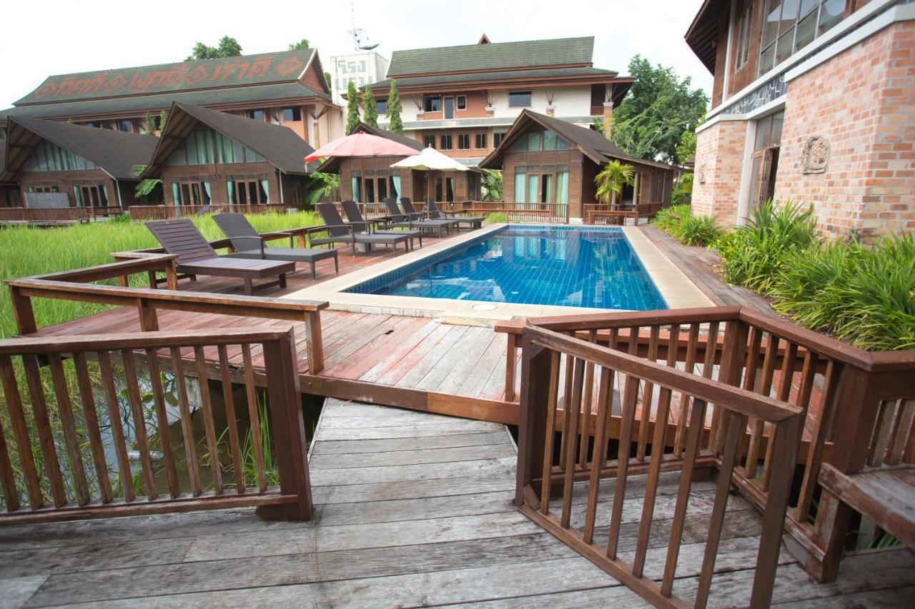 100 Islands Resort & Spa Surat Thani Exterior photo